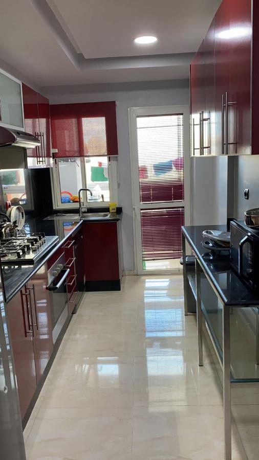 Magnifique appart F3, rénové, très bien desservie Casablanca Esterno foto